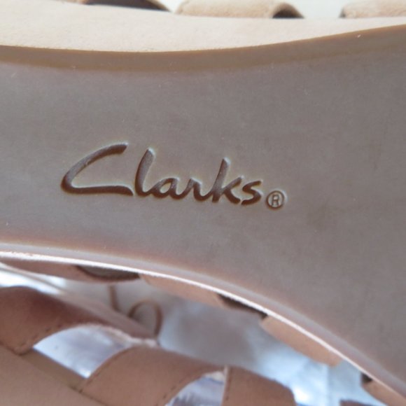 NWOT Women's Clarks Artsian Nude Suede Gladiator Lace Up Sandals - Picture 7 of 8